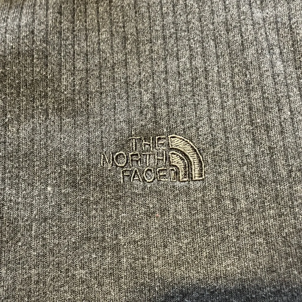 The North Face‎ Shirt Mens Large Henley Long Sleeve Ribbed Knit Pullover Gray